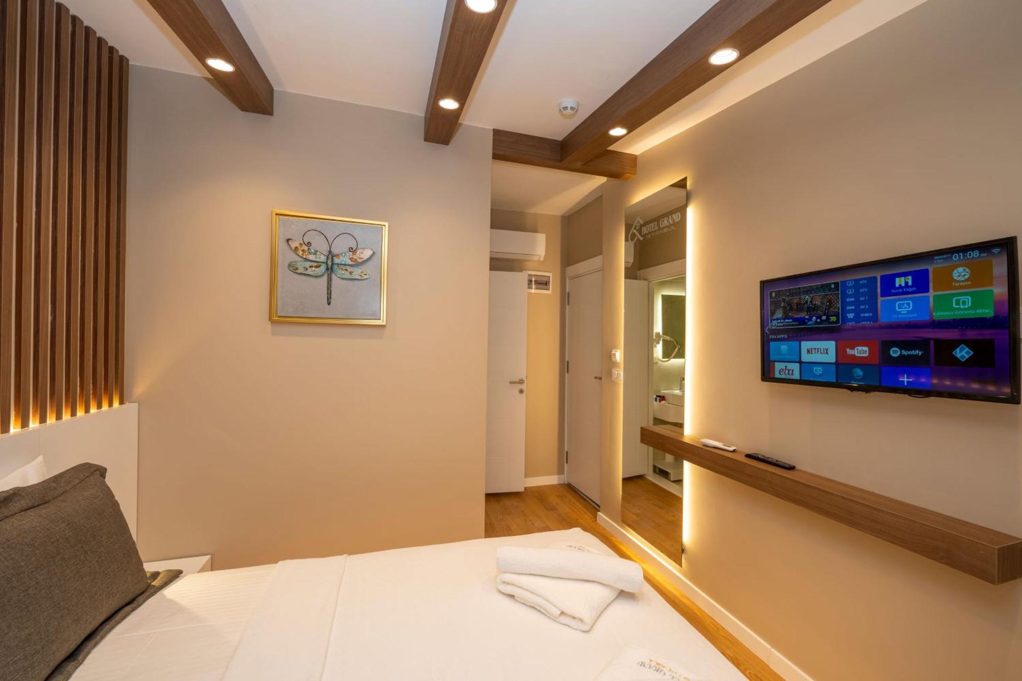 Hotel Grand Estambul Exterior foto
