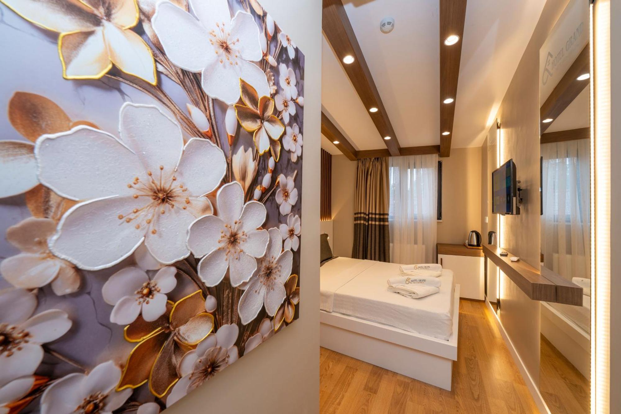 Hotel Grand Estambul Exterior foto